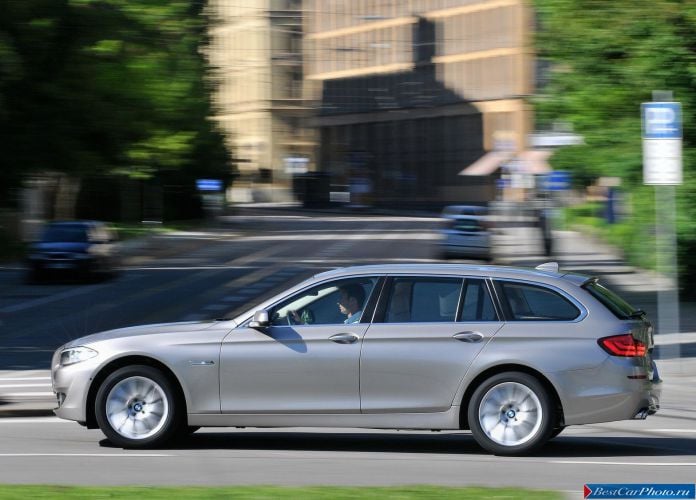 2011 BMW 5-series Touring - фотография 46 из 194 2011 BMW 5-series Touring - фотография 46 из 194