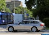 bmw_2011_5-series_touring_053.jpg