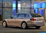 bmw_2011_5-series_touring_055.jpg