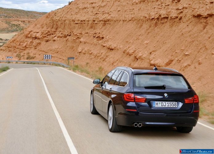 2011 BMW 5-series Touring - фотография 64 из 194