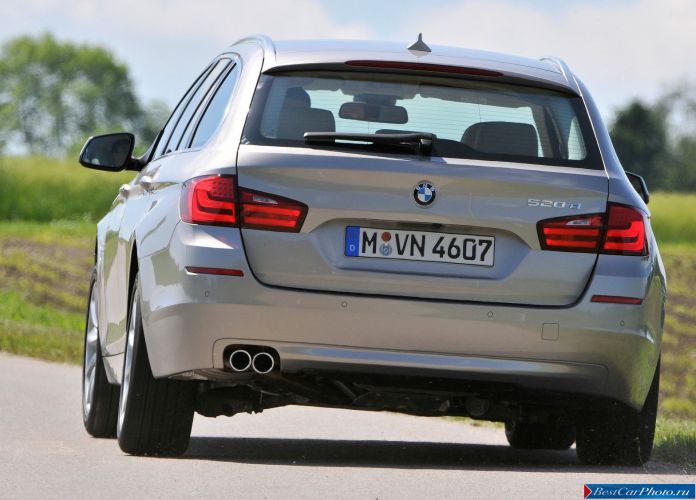 2011 BMW 5-series Touring - фотография 78 из 194