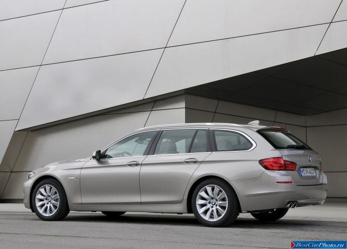 2011 BMW 5-series Touring - фотография 80 из 194