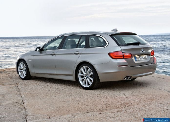 2011 BMW 5-series Touring - фотография 82 из 194