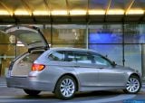 bmw_2011_5-series_touring_099.jpg