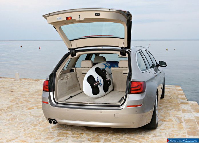 2011 BMW 5-series Touring - фотография 100 из 194 2011 BMW 5-series Touring - фотография 100 из 194