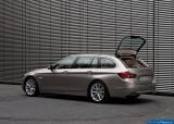 bmw_2011_5-series_touring_107.jpg