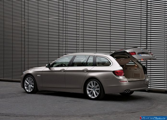 2011 BMW 5-series Touring - фотография 108 из 194