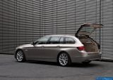 bmw_2011_5-series_touring_109.jpg