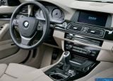 bmw_2011_5-series_touring_125.jpg