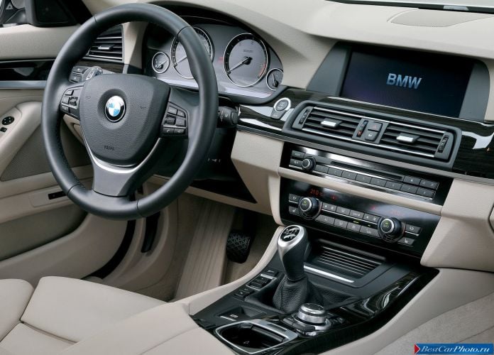 2011 BMW 5-series Touring - фотография 125 из 194 2011 BMW 5-series Touring - фотография 125 из 194