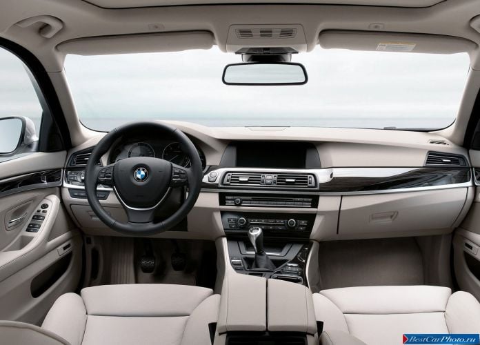2011 BMW 5-series Touring - фотография 129 из 194 2011 BMW 5-series Touring - фотография 129 из 194