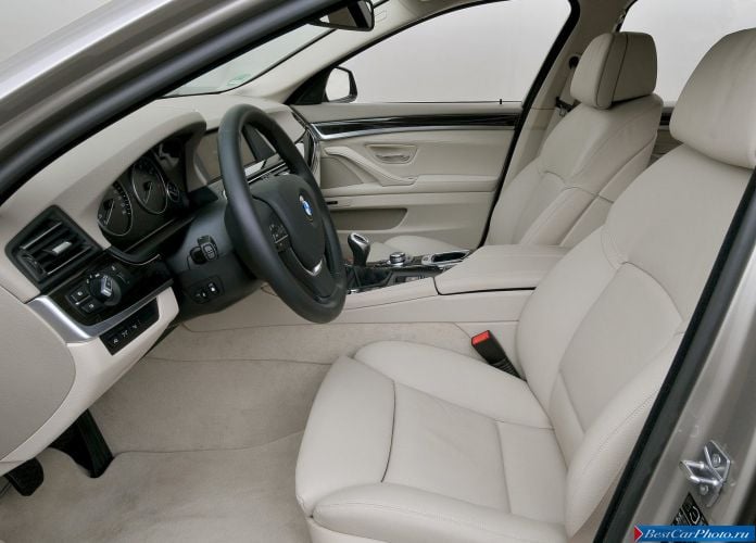 2011 BMW 5-series Touring - фотография 134 из 194 2011 BMW 5-series Touring - фотография 134 из 194