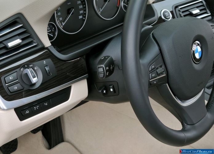 2011 BMW 5-series Touring - фотография 137 из 194 2011 BMW 5-series Touring - фотография 137 из 194