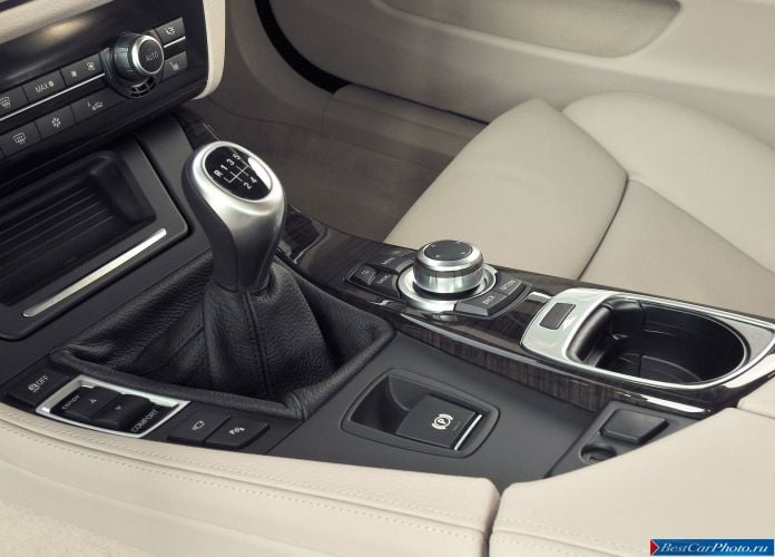 2011 BMW 5-series Touring - фотография 149 из 194 2011 BMW 5-series Touring - фотография 149 из 194