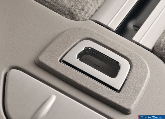 2011 BMW 5-series Touring - фотография 165 из 194
