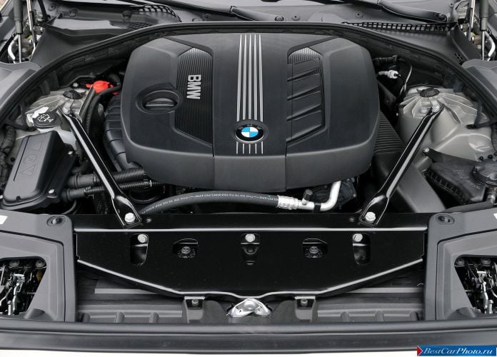 2011 BMW 5-series Touring - фотография 184 из 194