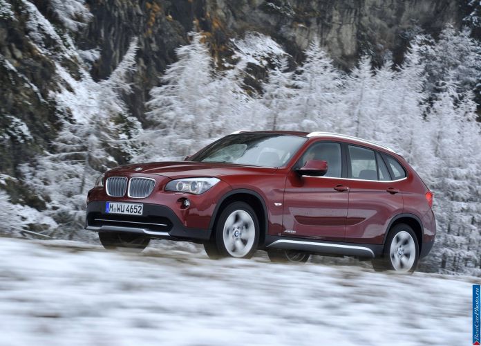 2011 BMW X1 xDrive28i - фотография 2 из 120 2011 BMW X1 xDrive28i - фотография 2 из 120