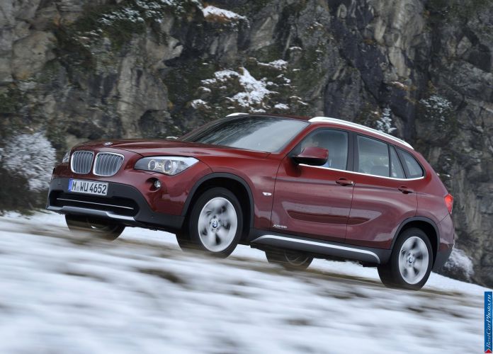 2011 BMW X1 xDrive28i - фотография 3 из 120 2011 BMW X1 xDrive28i - фотография 3 из 120