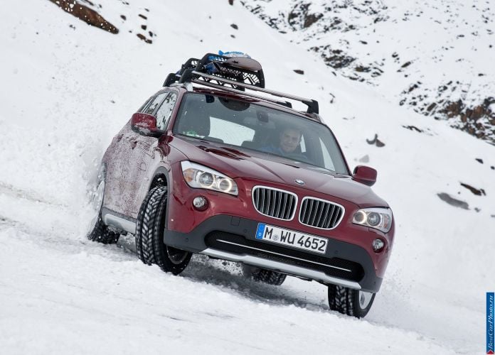 2011 BMW X1 xDrive28i - фотография 4 из 120 2011 BMW X1 xDrive28i - фотография 4 из 120