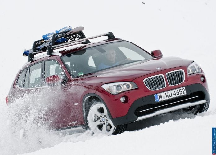 2011 BMW X1 xDrive28i - фотография 25 из 120 2011 BMW X1 xDrive28i - фотография 25 из 120