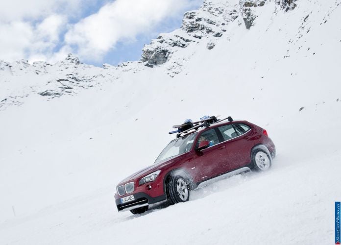 2011 BMW X1 xDrive28i - фотография 44 из 120 2011 BMW X1 xDrive28i - фотография 44 из 120