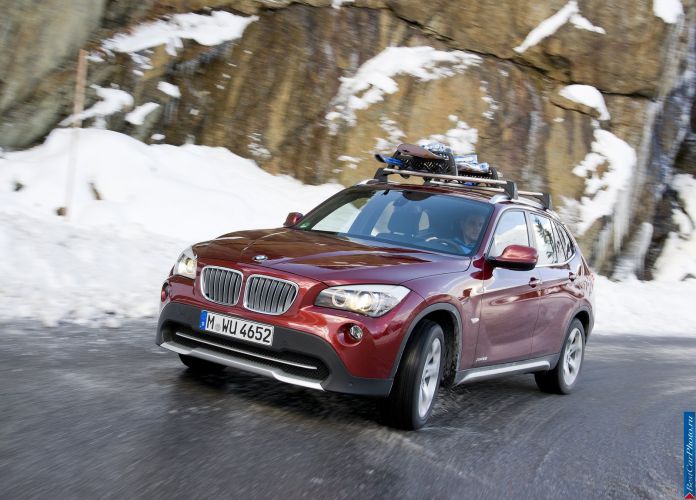 2011 BMW X1 xDrive28i - фотография 46 из 120 2011 BMW X1 xDrive28i - фотография 46 из 120