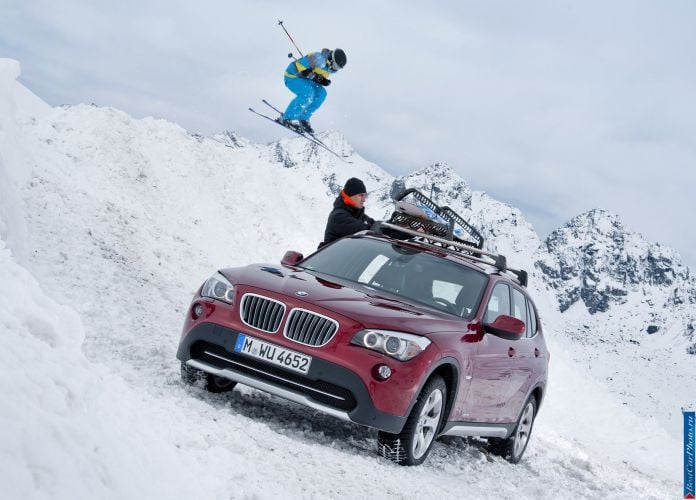 2011 BMW X1 xDrive28i - фотография 61 из 120