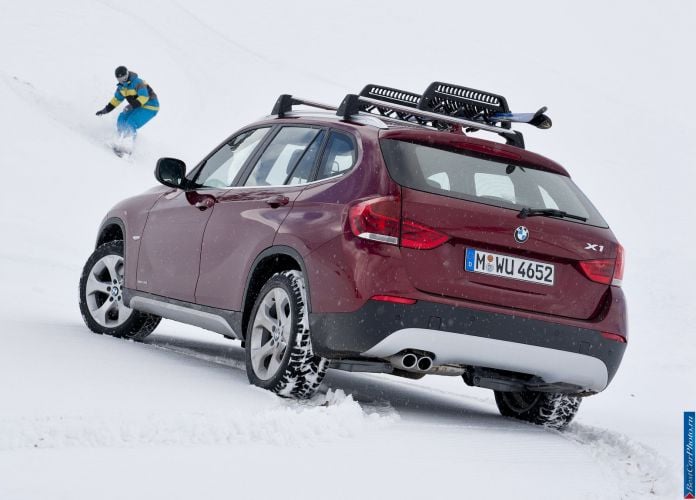 2011 BMW X1 xDrive28i - фотография 74 из 120