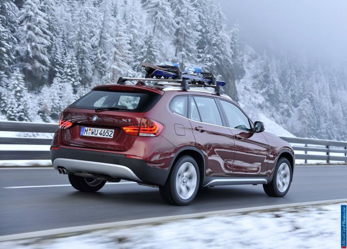2011 BMW X1 xDrive28i - фотография 81 из 120