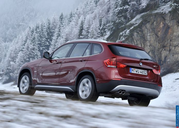 2011 BMW X1 xDrive28i - фотография 84 из 120