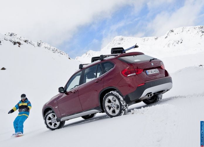2011 BMW X1 xDrive28i - фотография 94 из 120
