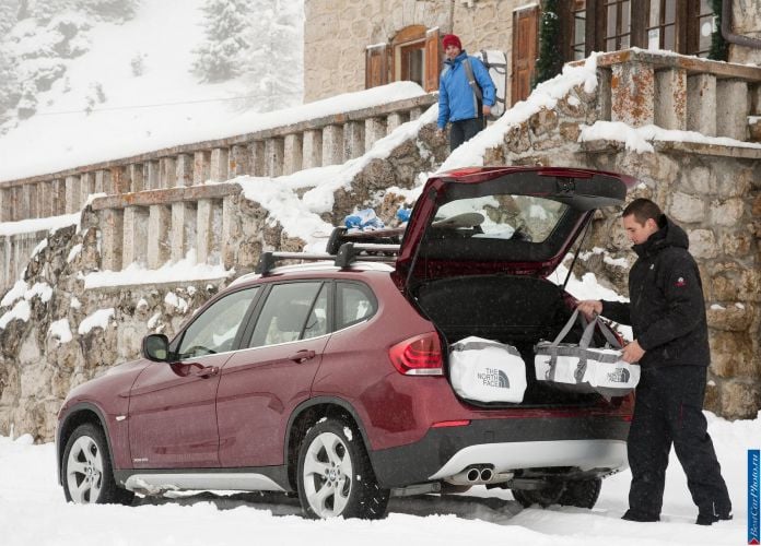 2011 BMW X1 xDrive28i - фотография 101 из 120