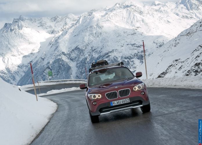 2011 BMW X1 xDrive28i - фотография 108 из 120