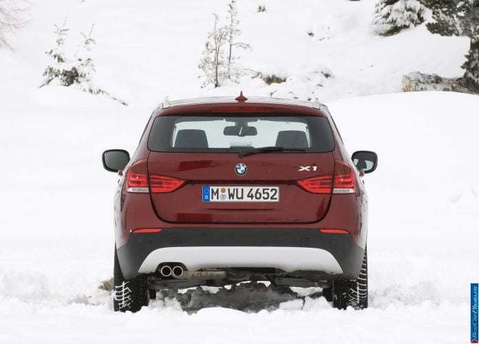2011 BMW X1 xDrive28i - фотография 111 из 120