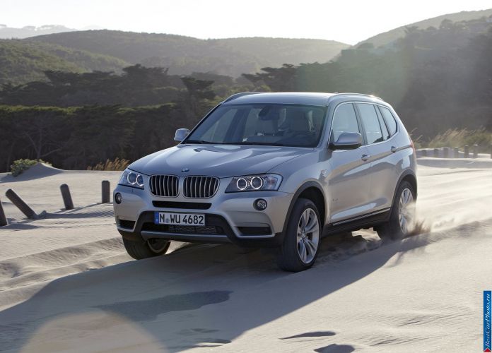 2011 BMW X3 - фотография 10 из 209 2011 BMW X3 - фотография 10 из 209