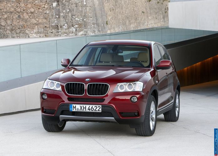 2011 BMW X3 - фотография 14 из 209