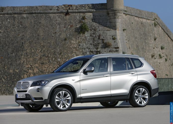 2011 BMW X3 - фотография 33 из 209 2011 BMW X3 - фотография 33 из 209