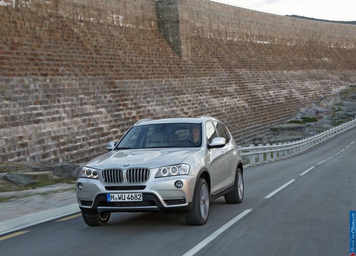 2011 BMW X3 - фотография 56 из 209 2011 BMW X3 - фотография 56 из 209