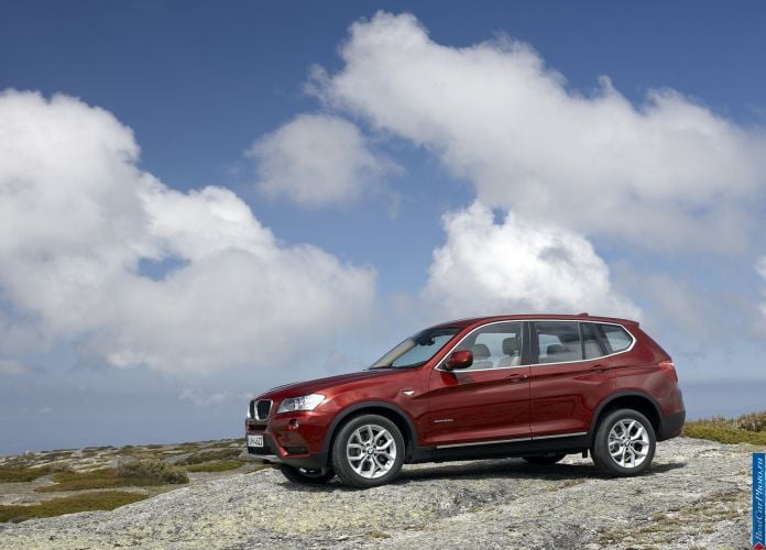 2011 BMW X3 - фотография 69 из 209 2011 BMW X3 - фотография 69 из 209