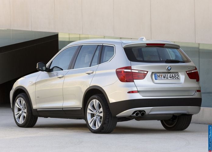 2011 BMW X3 - фотография 97 из 209 2011 BMW X3 - фотография 97 из 209
