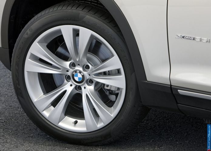 2011 BMW X3 - фотография 202 из 209 2011 BMW X3 - фотография 202 из 209