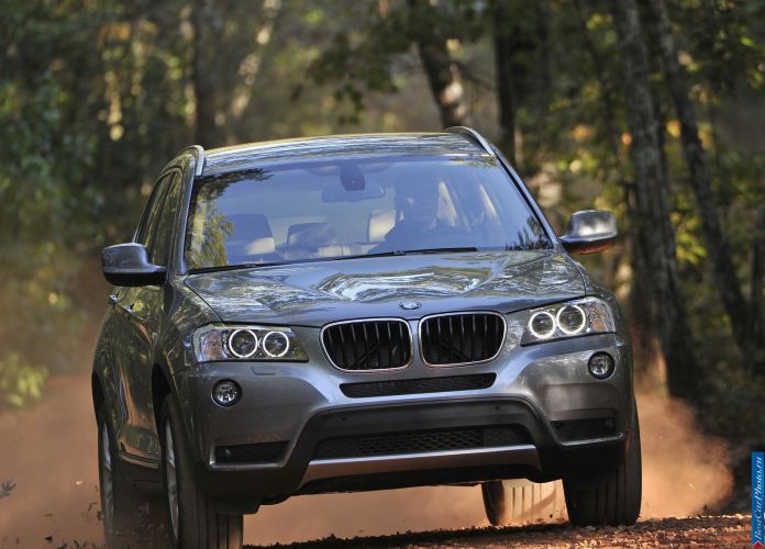 2011 BMW X3 xDrive20d - фотография 29 из 202