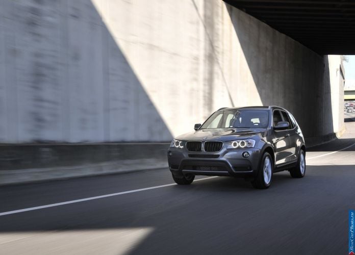 2011 BMW X3 xDrive20d - фотография 44 из 202 2011 BMW X3 xDrive20d - фотография 44 из 202