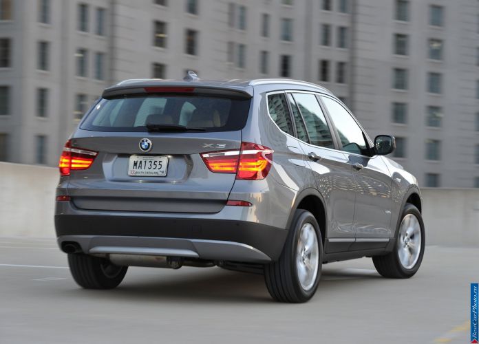 2011 BMW X3 xDrive20d - фотография 90 из 202