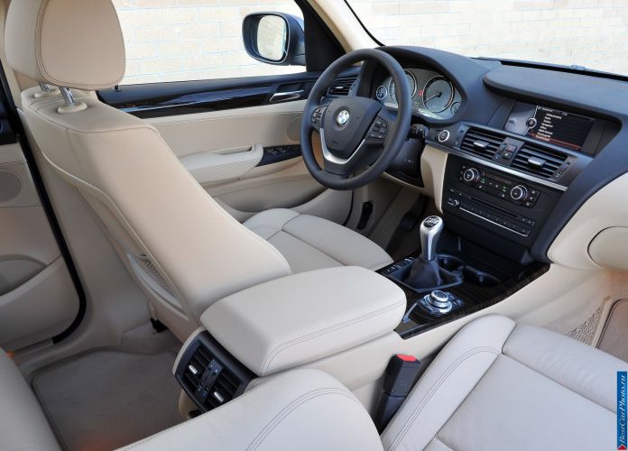 2011 BMW X3 xDrive20d - фотография 149 из 202
