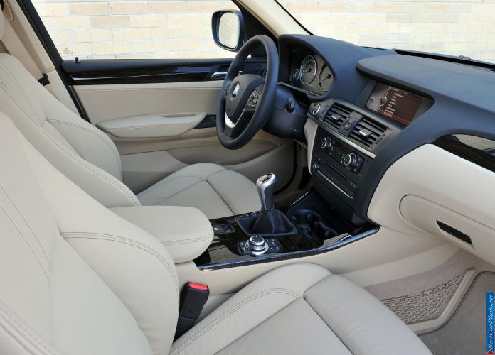 2011 BMW X3 xDrive20d - фотография 153 из 202 2011 BMW X3 xDrive20d - фотография 153 из 202