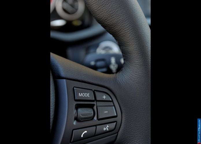 2011 BMW X3 xDrive20d - фотография 197 из 202 2011 BMW X3 xDrive20d - фотография 197 из 202