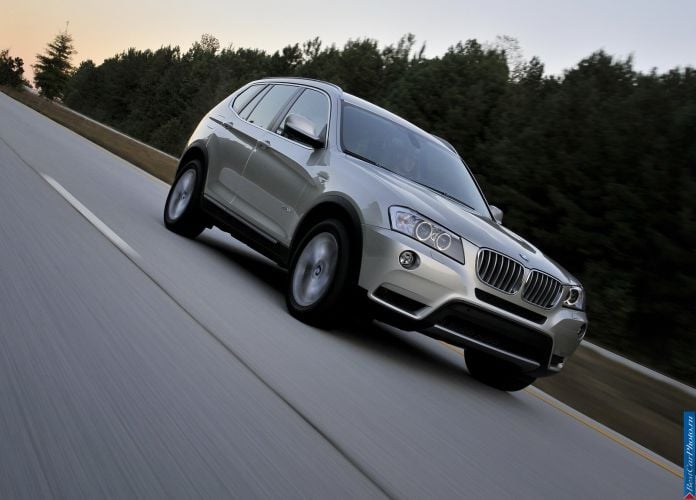 2011 BMW X3 xDrive35i - фотография 15 из 217 2011 BMW X3 xDrive35i - фотография 15 из 217