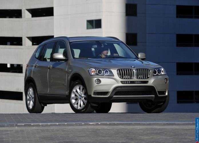 2011 BMW X3 xDrive35i - фотография 28 из 217 2011 BMW X3 xDrive35i - фотография 28 из 217