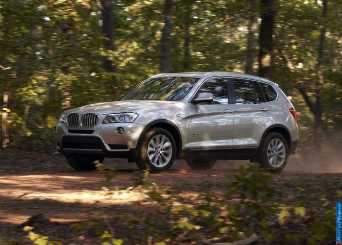 2011 BMW X3 xDrive35i - фотография 45 из 217